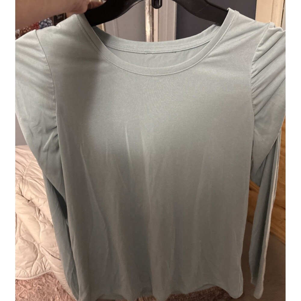 Women’s tops~Sz M shirts~ 5pc Bundle 2Love& Faith/1Lif Apparel/2 No Tag - Picture 7 of 8